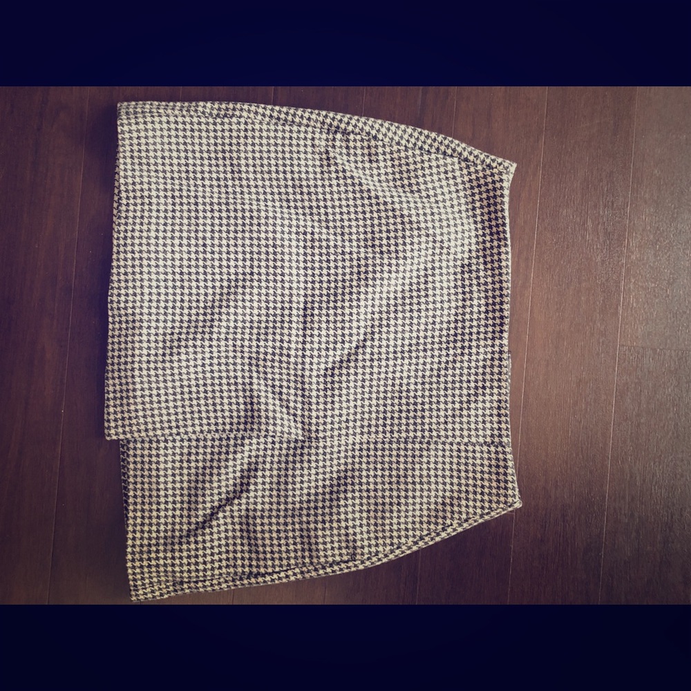 Uniqlo winter skirt